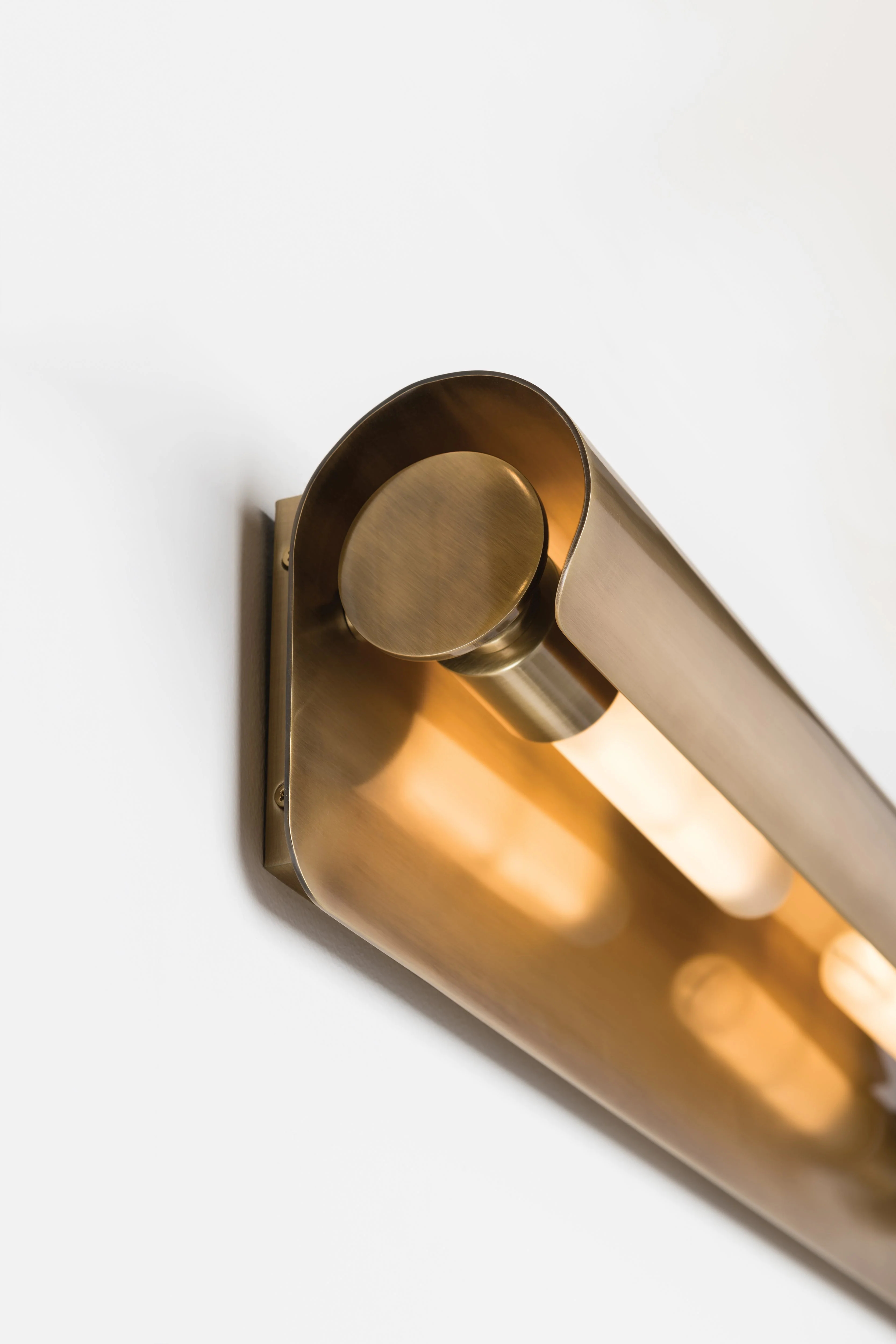 Accord 2Lt Wall Sconce - Aged Brass - Image 2