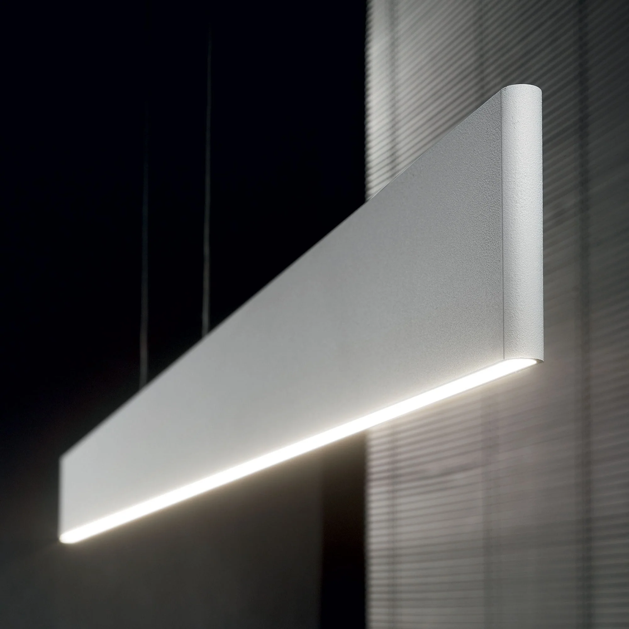 Desk Accent LED Linear Pendant - Black/White - Image 3