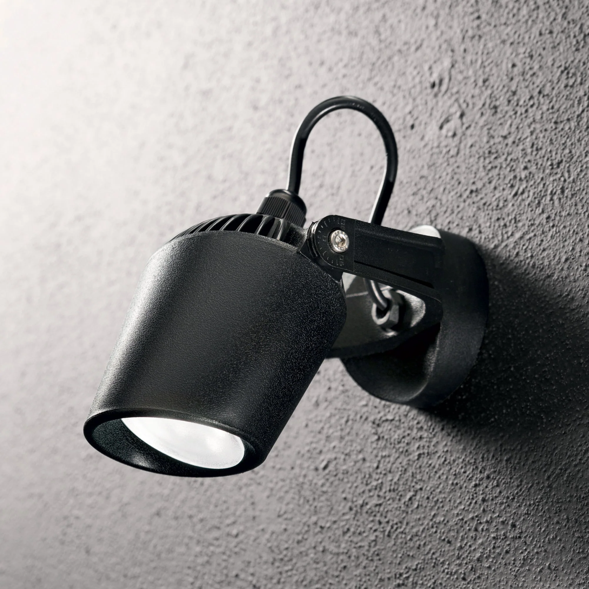 Elio Outdoor Spotlights- Black/ White Finishes - Image 7