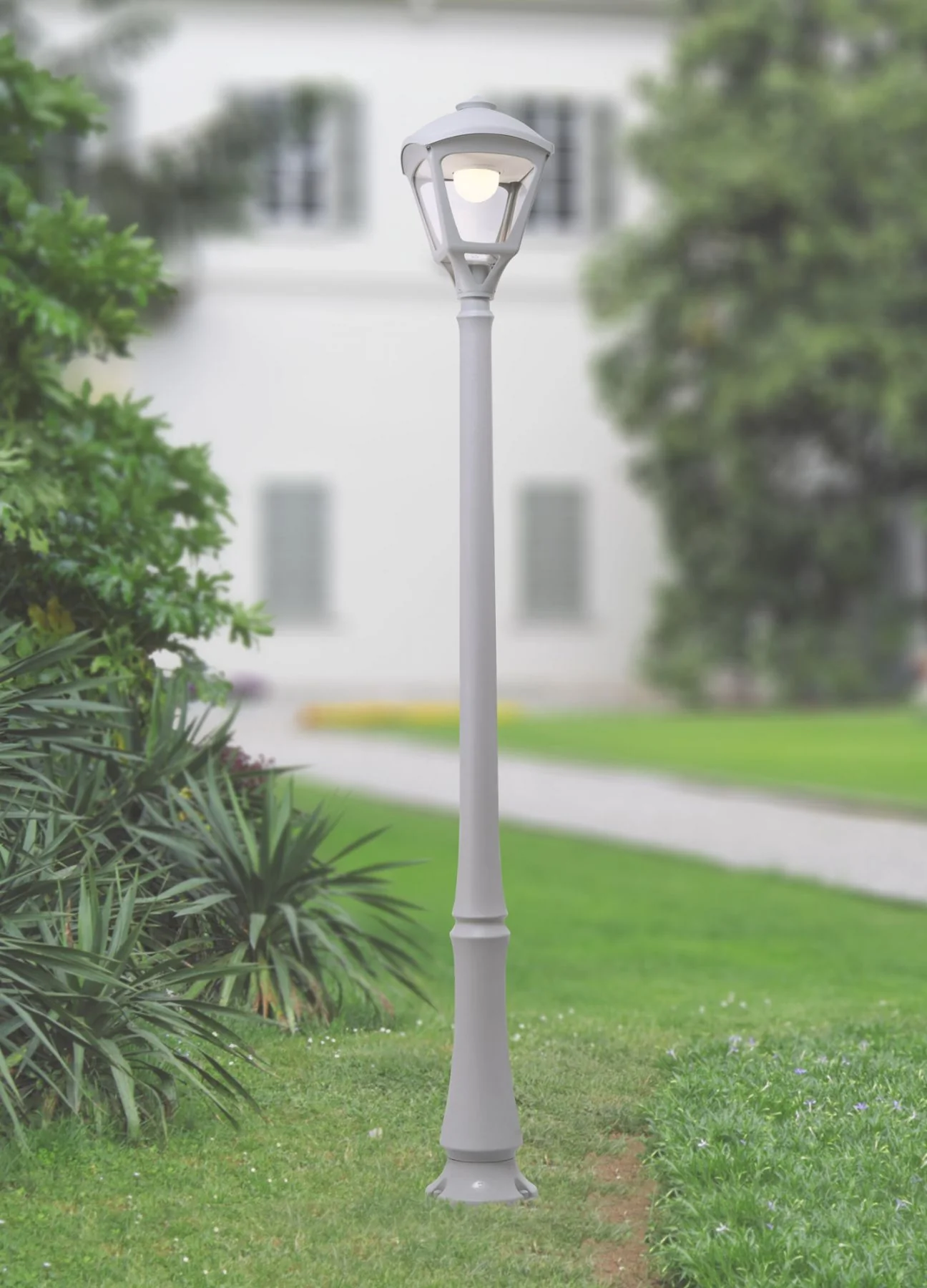 Emilio Sergio 15W CCT Post Light- Black/ Grey Finish - Image 5