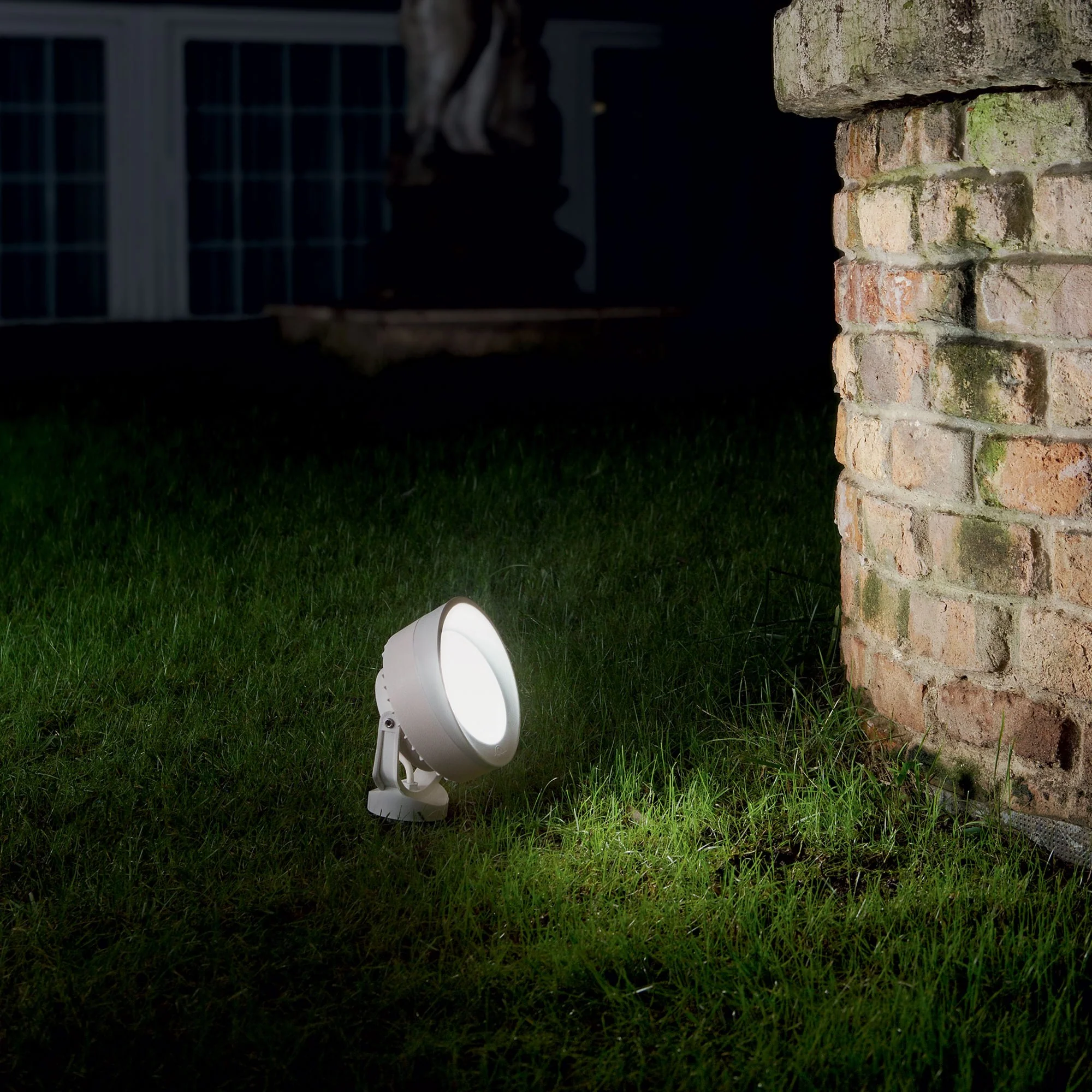 Litio Ground Spot/ Spike Lights IP66- Various Finishes - Image 7