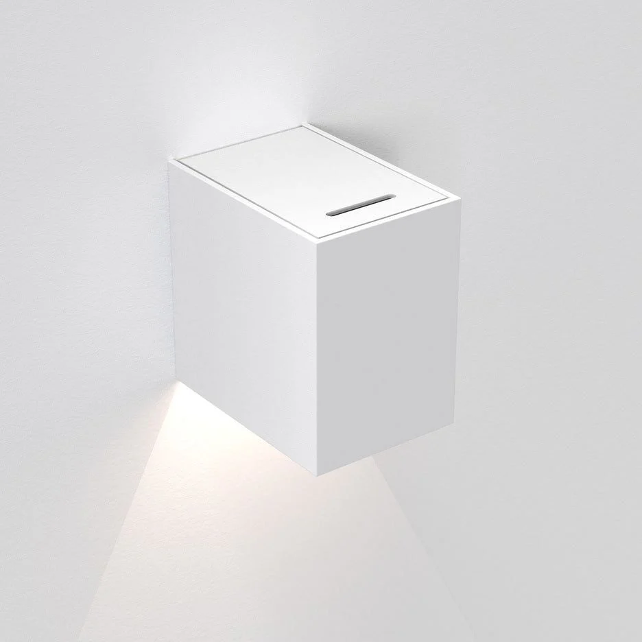 Oslo 100/160/255 LED Wall Light - Black / White Finish