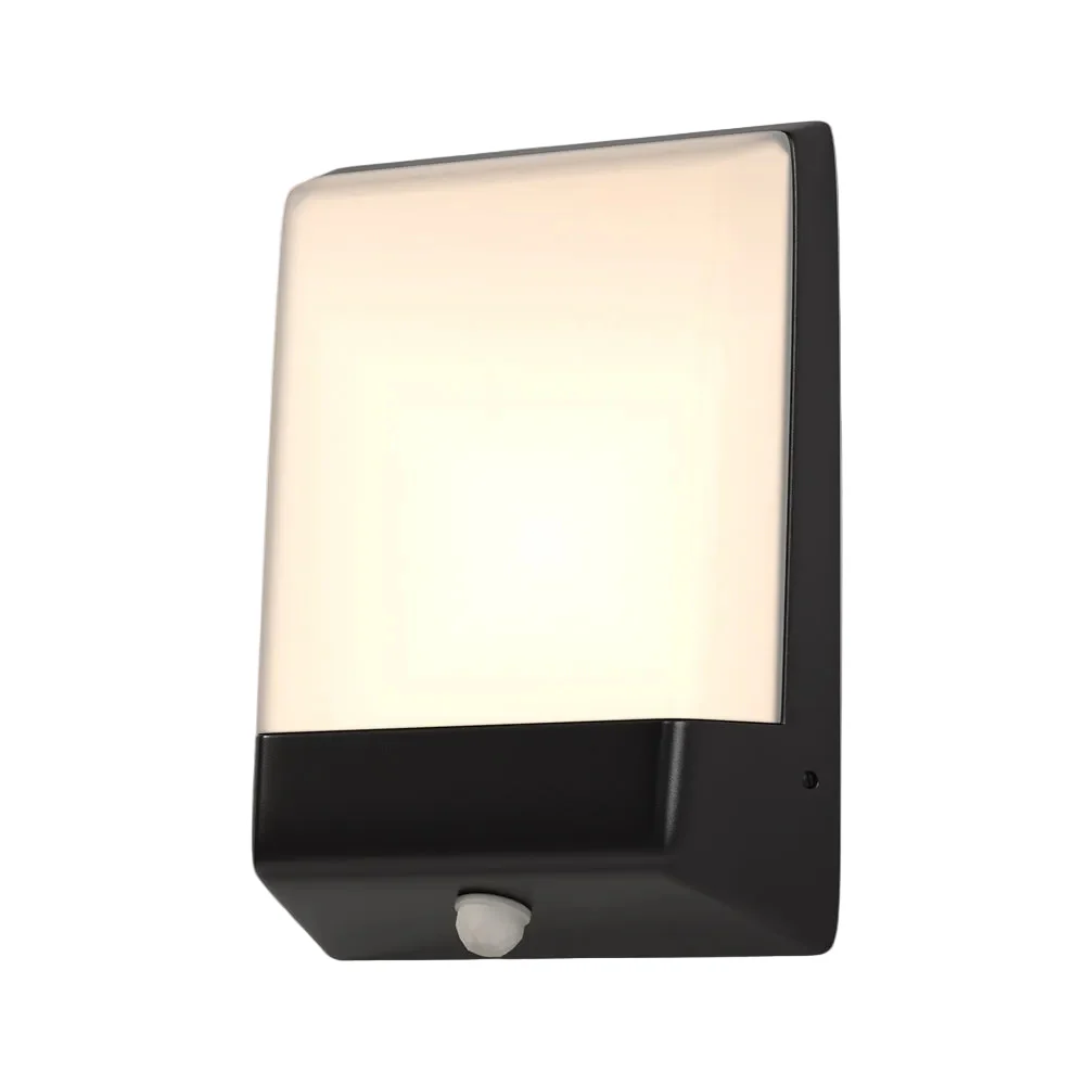 Row Outdoor Wall Light