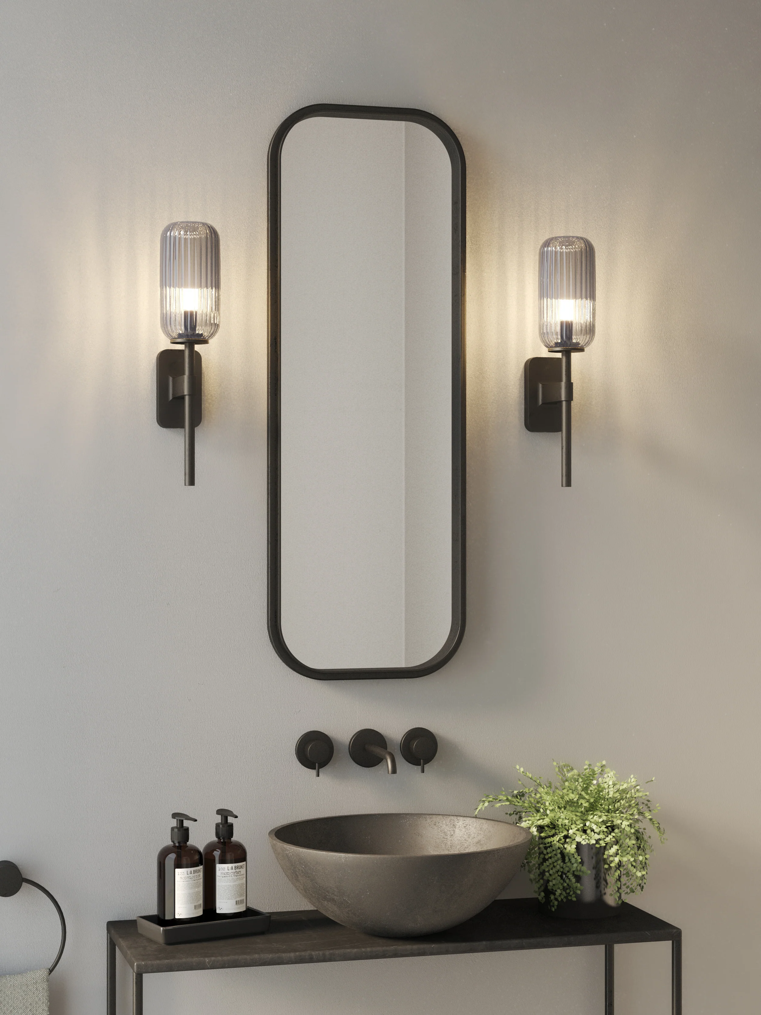 Tacoma Reed Ribbed Glass - Image 30