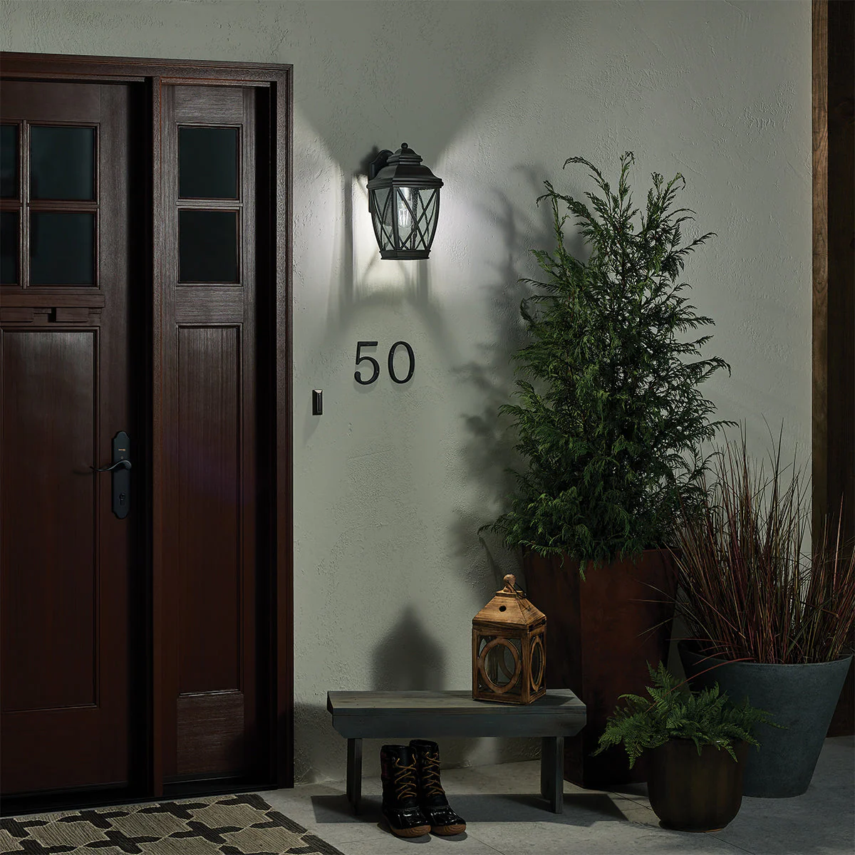 Tangier Small/Medium/Large Wall Lantern - Olde Bronze Finish - Image 9